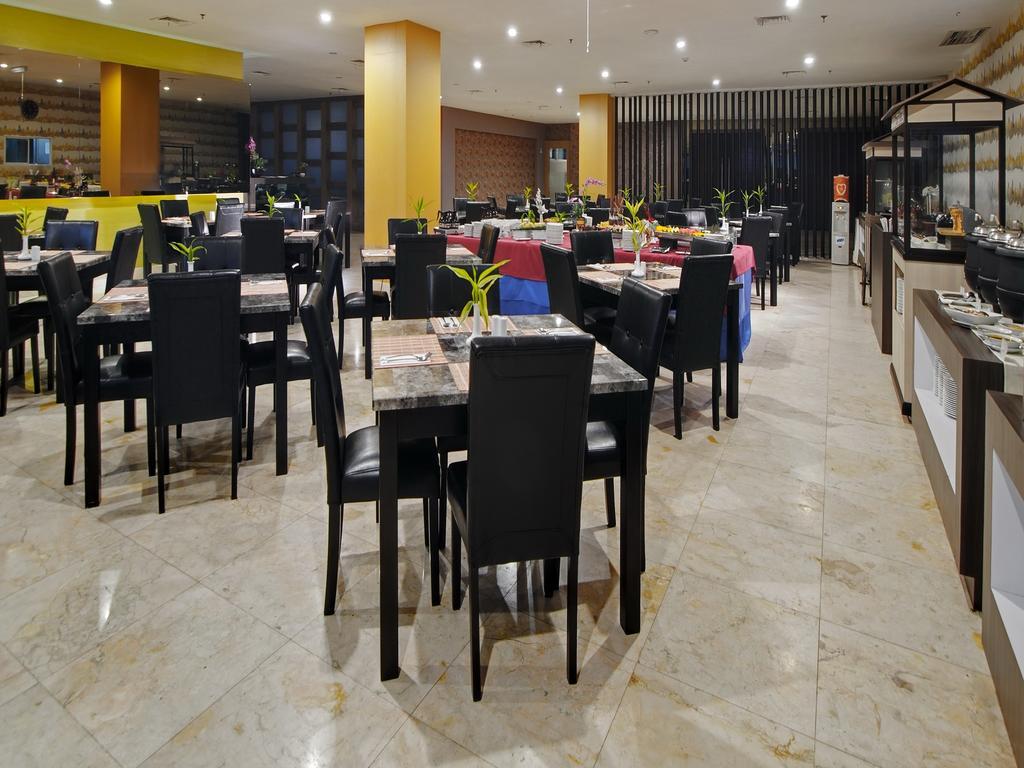Horison Hotel Pematang Siantar Eksteriør billede