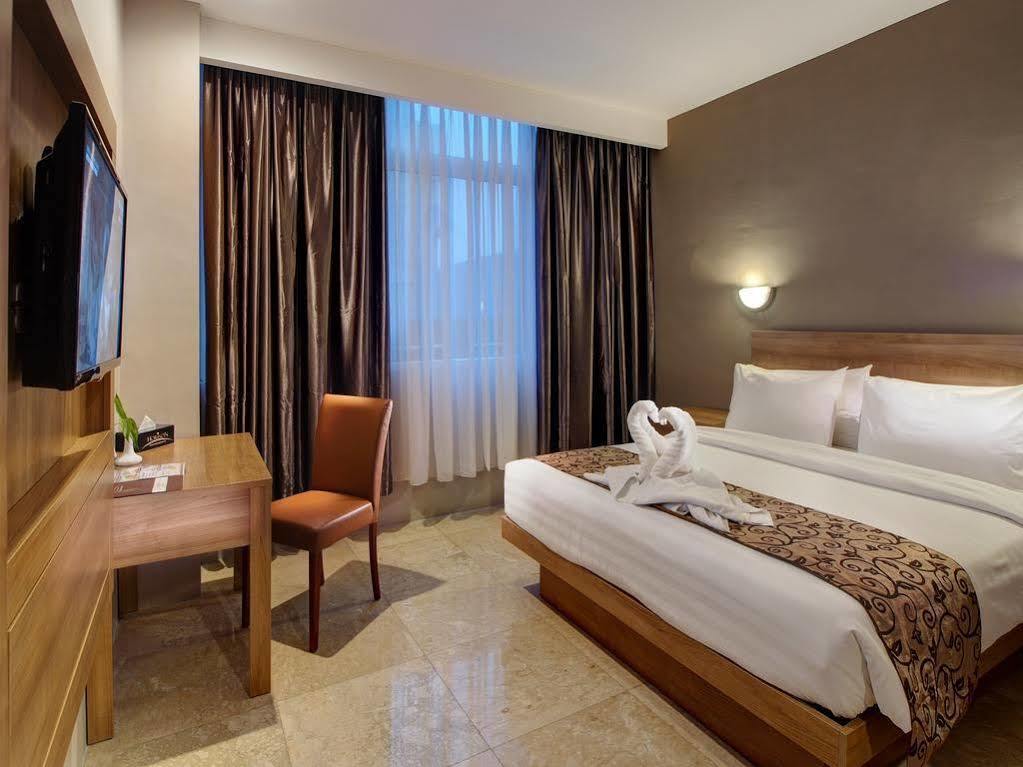 Horison Hotel Pematang Siantar Eksteriør billede